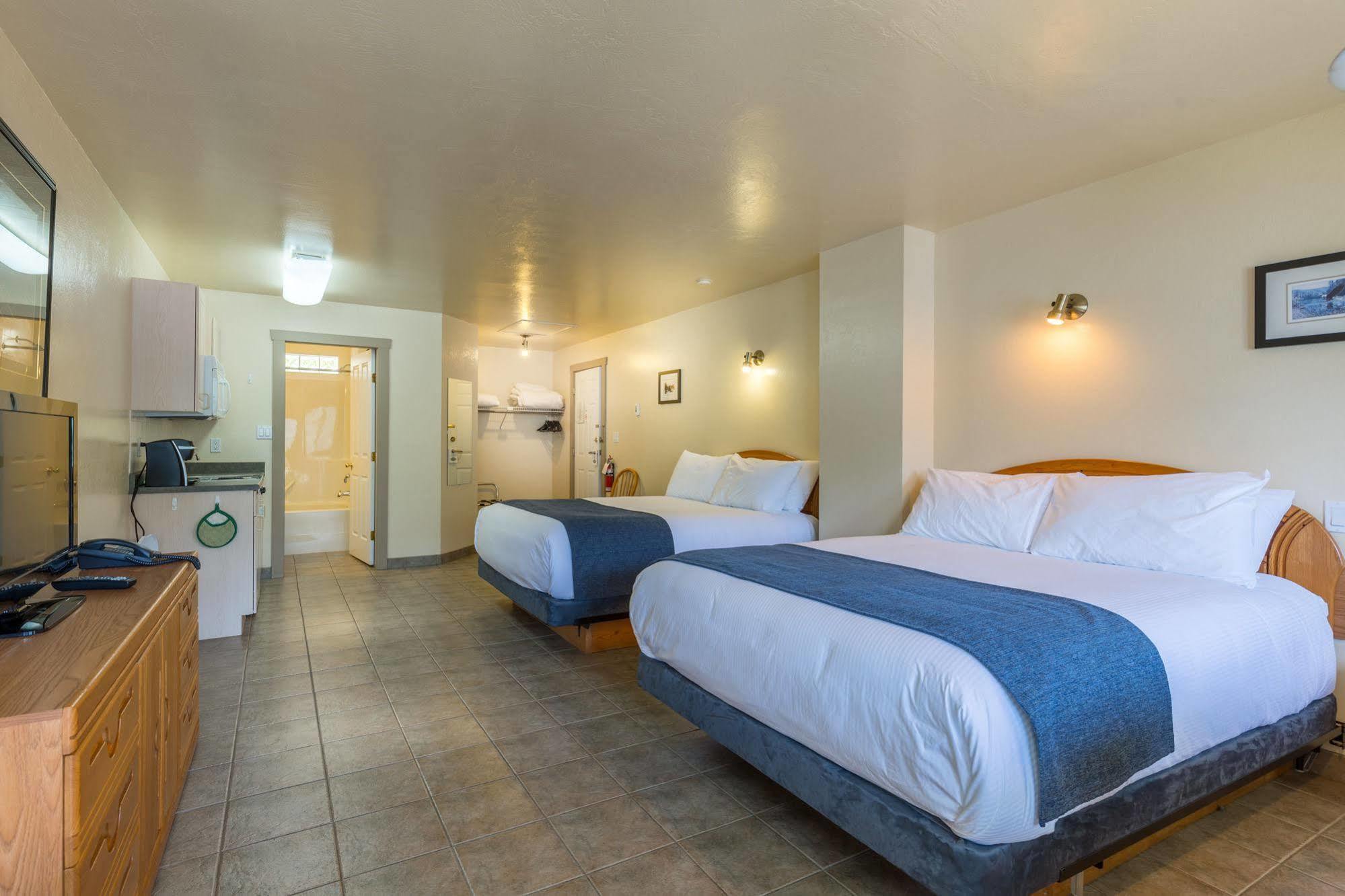 Motel Bathgate Marina Egmont Экстерьер фото