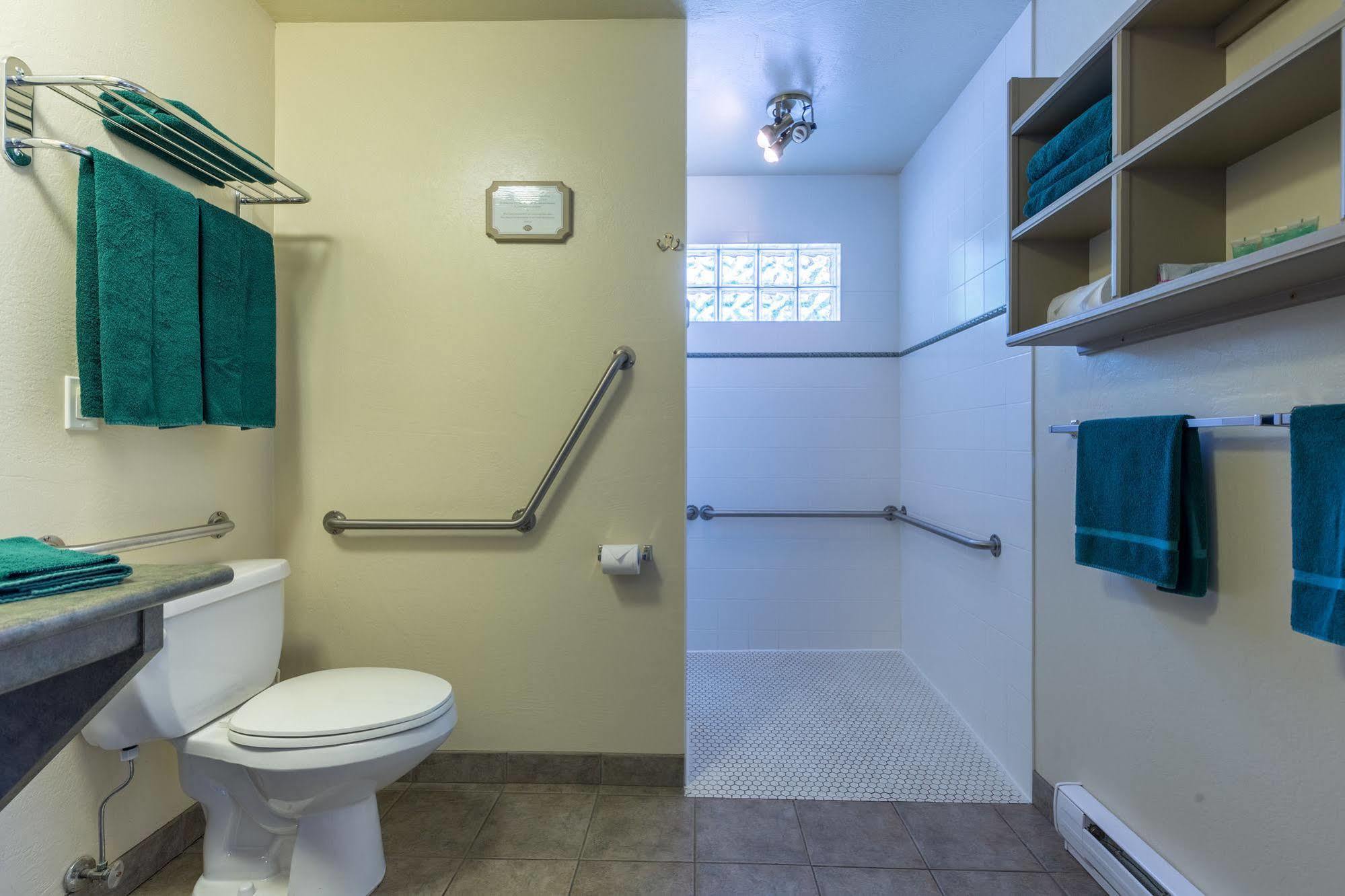 Motel Bathgate Marina Egmont Экстерьер фото